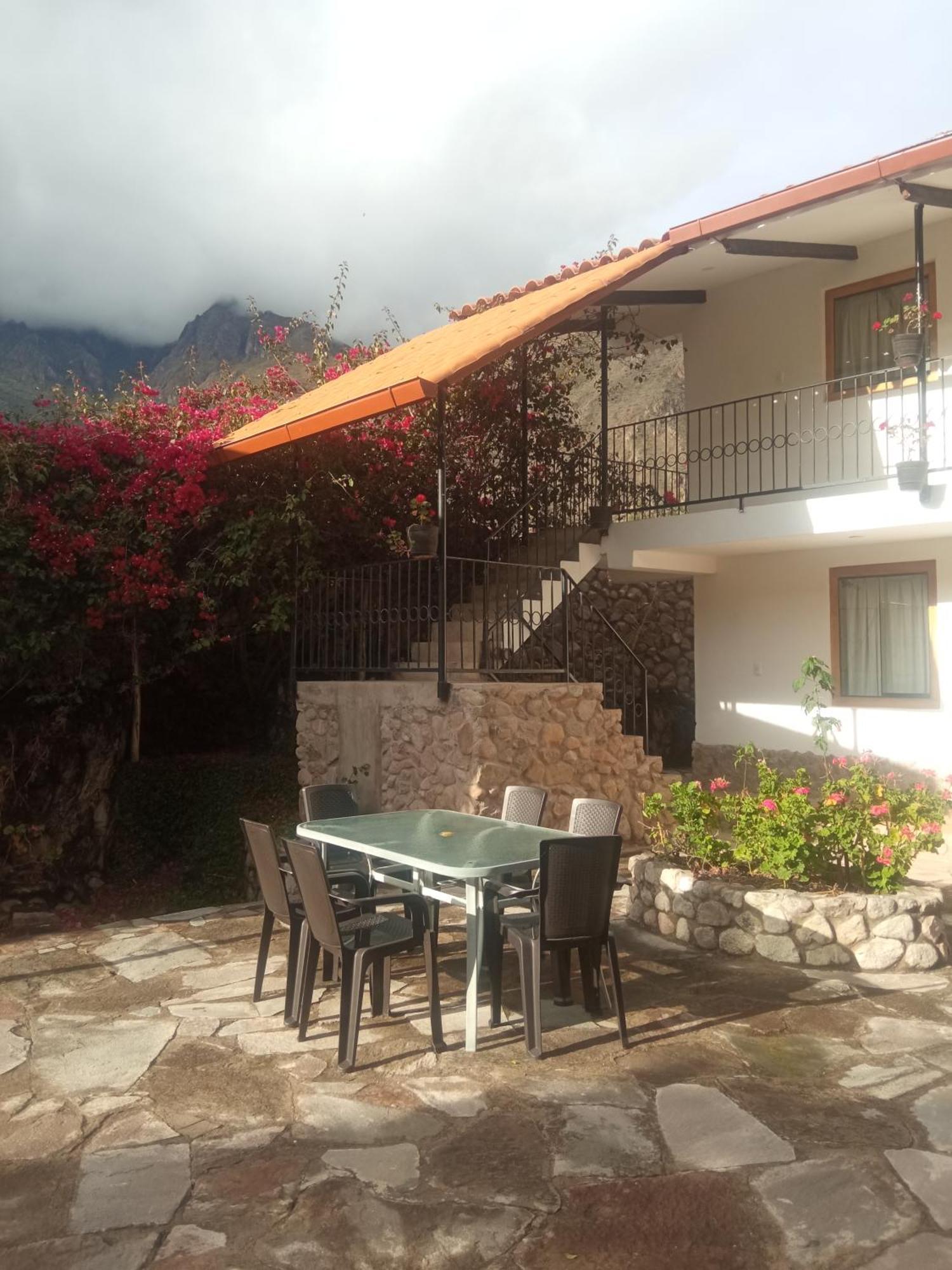 Casa De Mama Valle - Urubamba Εξωτερικό φωτογραφία